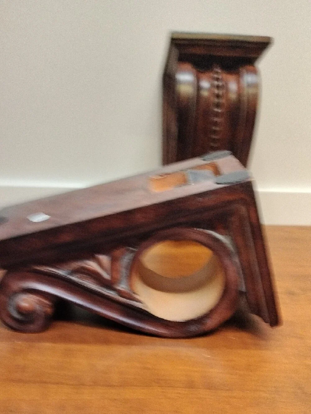 Ornate Decorative Resin Corbels in Warm Brown
